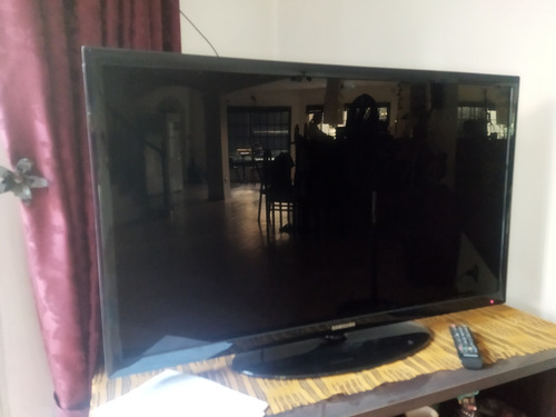 Televisor Led Samsung Un40d5003 40 Pulgadas (Usado)