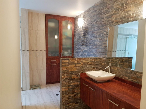 Imagen 11 de 16 de Pent House En Venta 22-2680 En Manzanares