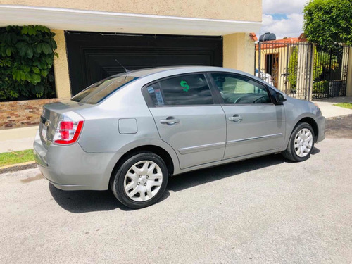 Imagen 8 de 8 de Nissan Sentra 2011 2.0 Custom Cvt