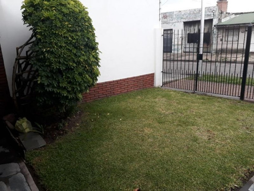Casa En Remedios De Escalada