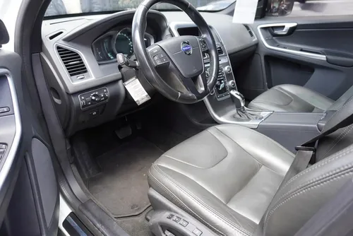 Volvo XC60 2.0 T5