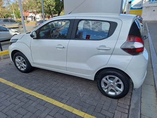 Imagen 2 de 4 de Fiat Mobi Easy Top 2017