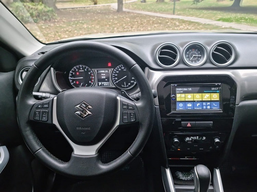 Imagen 9 de 17 de Suzuki Vitara Glx Sr Motor 1.6l 4x4 At 5 Puertas 2018