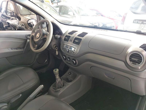 Imagem 8 de 14 de Fiat Grand Siena 1.6 Mpi Essence 16v Flex 4p Manual 2016/201