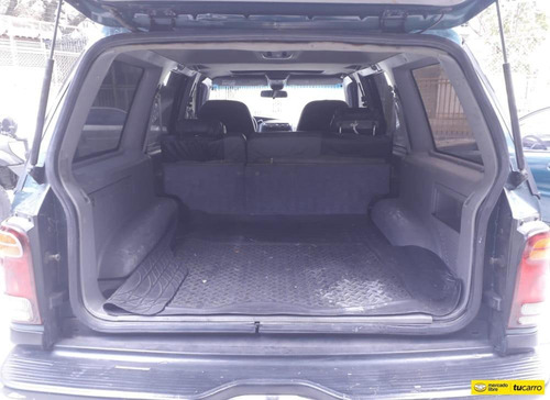 Ford Explorer Xlt 4x2