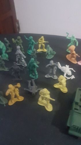 Soldaditos De Plastico Indios De Guerra Y Vaqueros De Los 90