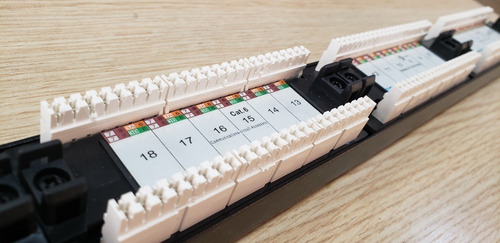 Patch Panel Cat6 24 Portas Nexans Essential