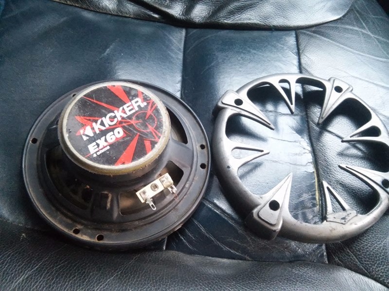 cual marca de bosinas es mejor kikers o rokq fords cual marca de bosinas es mejor kikers o rokq fords