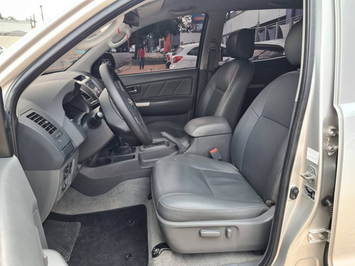 Imagem 10 de 15 de Toyota Hilux 2.7 Srv 4x4 Cd 16v Flex 4p Automático