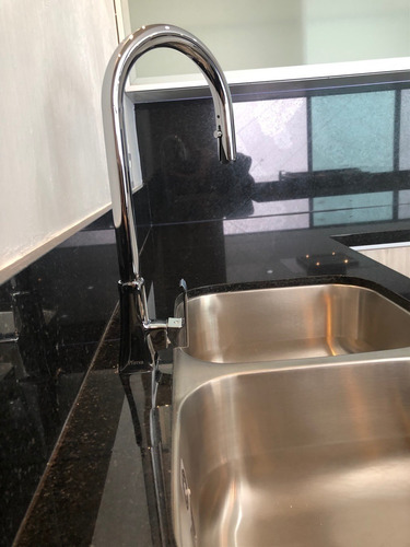 Hermosa Residencia En Venta En Solares