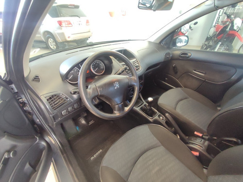 Imagen 7 de 8 de Peugeot 207compact Xr