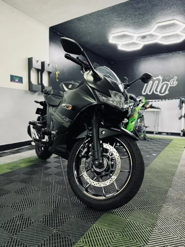 Moto Modelo 2025 Como Nueva