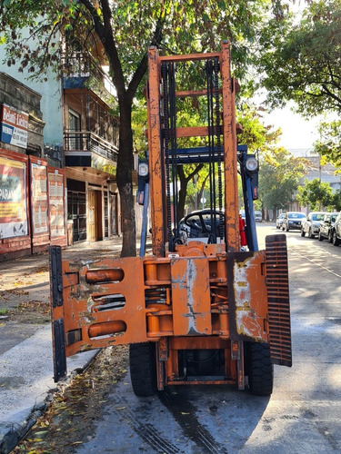 Autoelevador Tailift