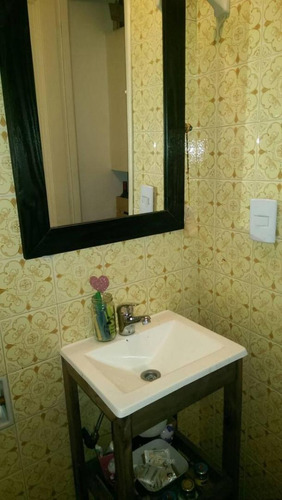 Imagen 7 de 8 de Chalet - 4 Ambientes - Servicios - Castelar Norte