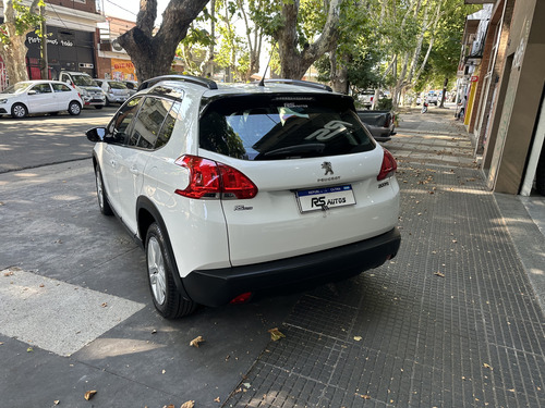 Peugeot 2008 1.6 Allure
