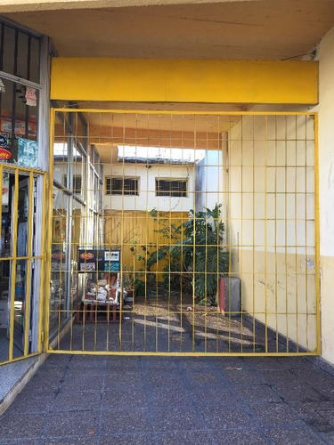 Imagen 2 de 10 de Local En Venta En Bernal Oeste