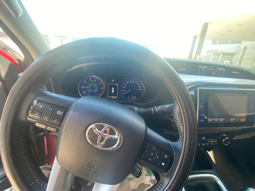 Toyota Hilux Pick-Up 2.8 Cd Srv 177cv 4x2