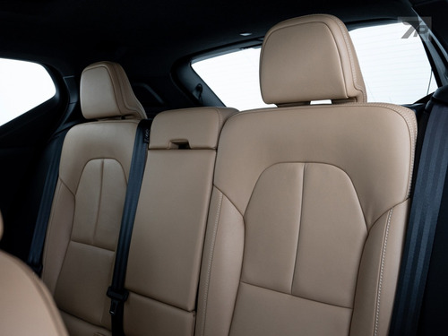 Imagem 8 de 11 de Volvo Xc40 2.0 T4 Gasolina Inscription Geartronic