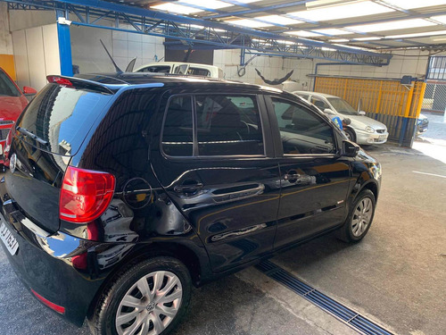 Imagem 2 de 9 de Volkswagen Fox 2013 1.0 Trend Tec Total Flex 5p
