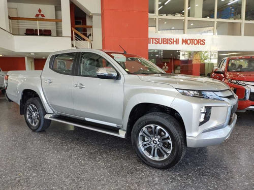 Mitsubishi L200 2.4 Did 4x4 Full Automatica