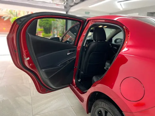 Mazda 2 Grand Touring LX AT 2022