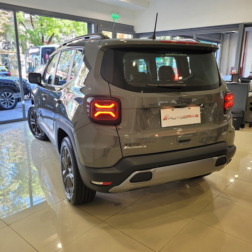 Jeep Renegade C
