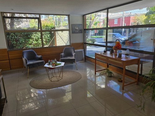 Venta Depto Diego De Almagro, Providencia, 2d/2b + Est Y Bod