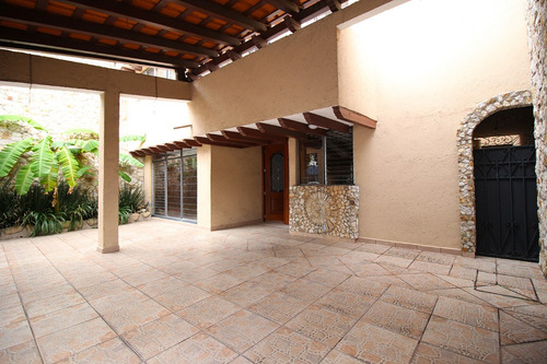 Imagen 2 de 15 de Casa En Venta, Morelia, Michoacán De Ocampo