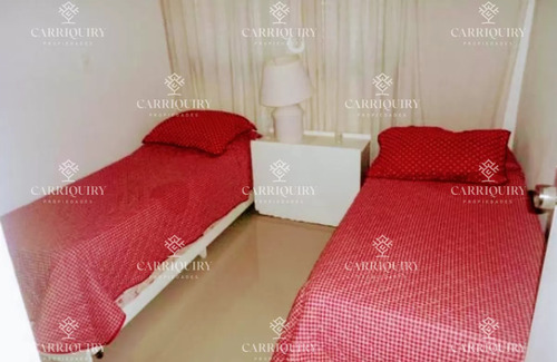 Apartamento De 3 Dormitorios En Alquiler En Playa Brava - Punta Del Este