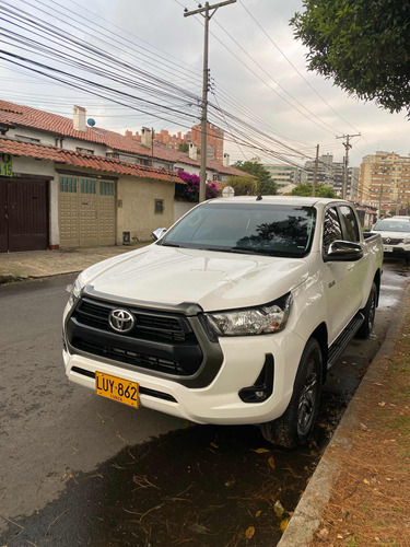 Toyota Hilux 2.4l