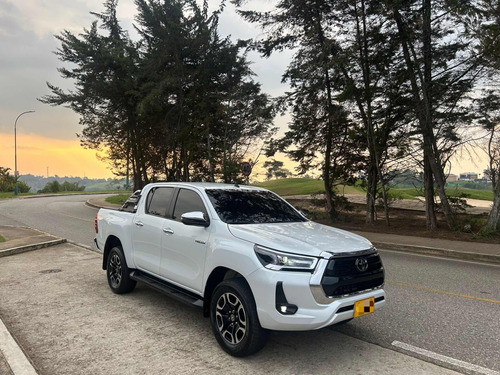 Toyota Hilux 2.8