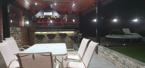 Hermosa Casa En Condominio, Las Pircas, Peñalolen