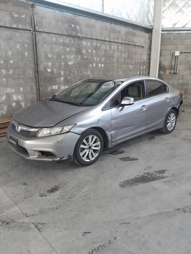 Honda Civic Lxs - 2012 Chocado En Marcha