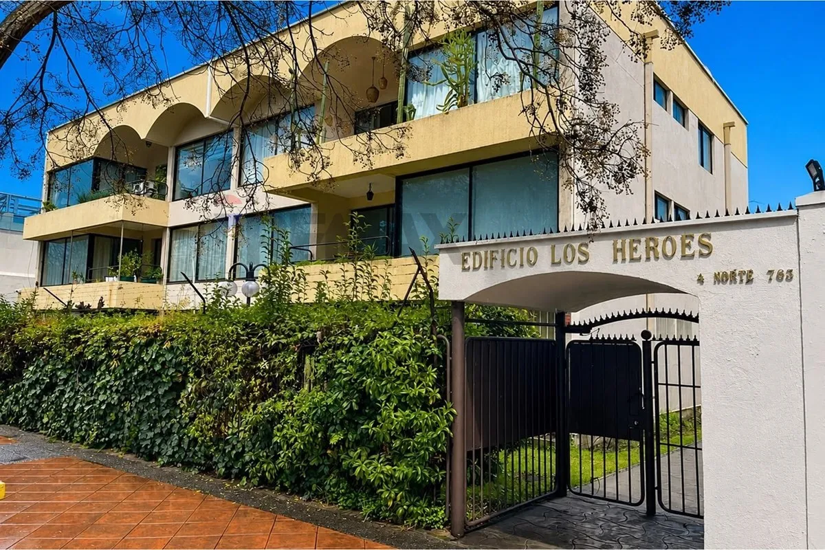Imagen 1 de 18 de Se Vende Depto Edificio Los Heroes