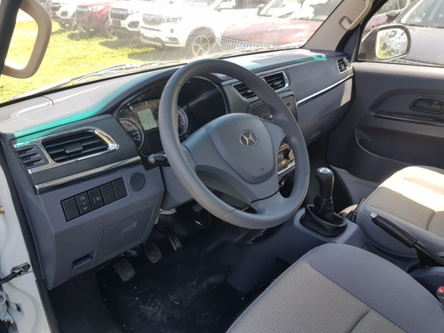 Imagen 5 de 15 de Hyundai H100 2023 2.5 Truck C/caja