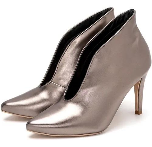 Sapato hotsell indiano feminino