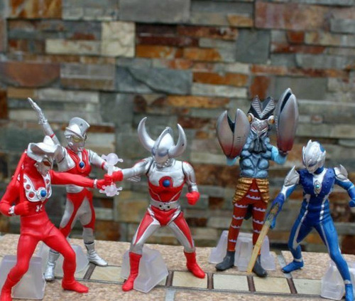 Set 5 Figuras Ultraman 
