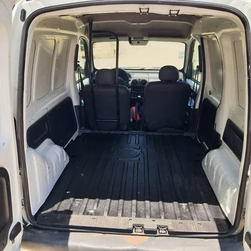 Renault Kangoo 1.6 Aa Mt