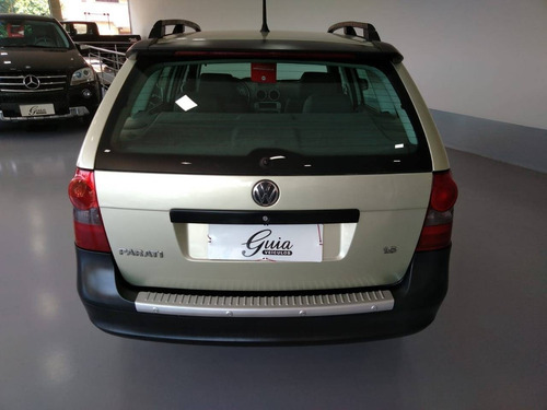 Volkswagen Parati 1.6 Mi Track & Field 8v Flex 4p Manual