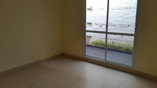 Imagen 13 de 13 de Bloque En Venta Con Casa 6 Ambientes Y Dos Departamentos 2 Ambientes