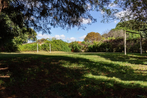 Linda Chácara Com Piscina, Churrasqueira E Cozinha Completa