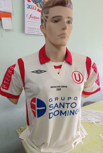Camiseta Retro Club Universitario De Deportes Temporada 2009