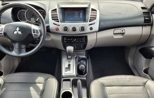 Imagem 3 de 10 de Triton L200 Hpe 2016 Flex Impecável Troco Financio