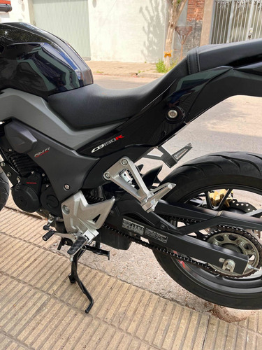 Imagen 13 de 17 de Honda Cb190r 2018