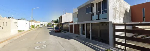 Casa En Remate En Fracc. El Dorado, Aguascalientes, Aguascalientes. -sk20