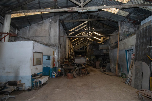 Venta Galpón En Excelente Zona Aguada