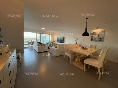 Imagen 7 de 30 de Excelente Penthouse De 2 Dormitorios Frente Al Mar - Punta Del Este Brava