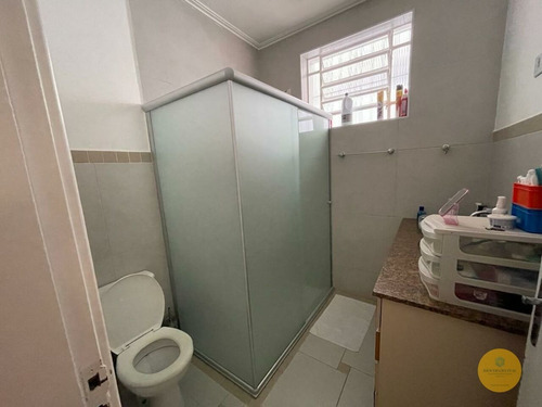 Imagem 3 de 10 de Casa Térrea De 3 Dormitórios , Sendo 1 Suíte, Quintal, 2 Vagas , Á Venda No Bairro Da Lapa/sp - Ic774