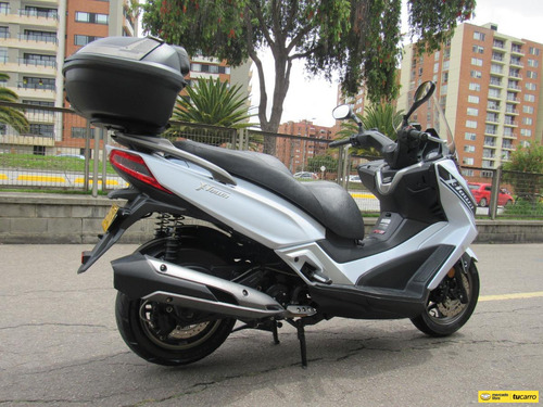 Kymco X-town 300