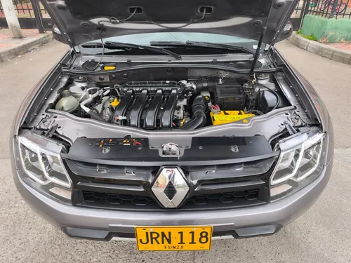 Renault Duster 2.0 4x2 Automática Full Equipo